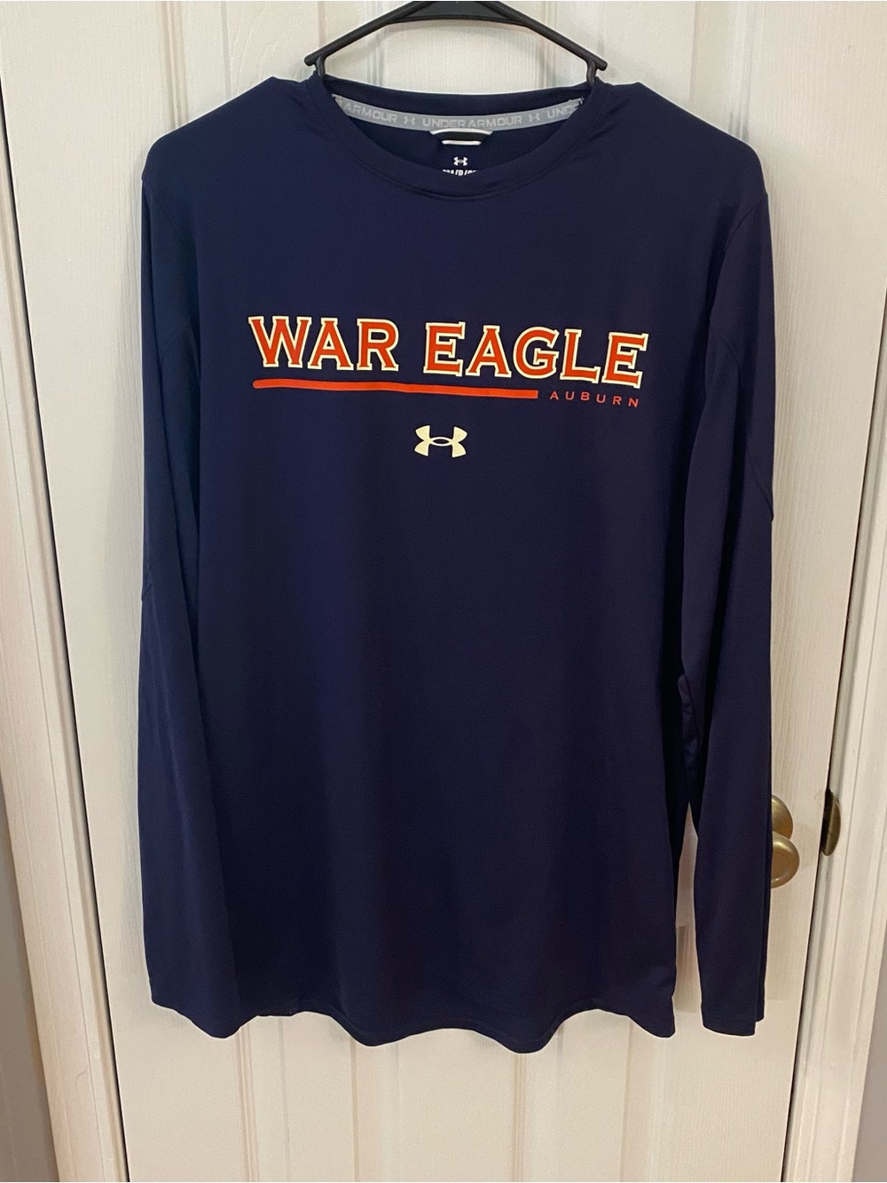 Under Armour Auburn Tigers War Eagle HeatGear Long Sleeve Shirt Small